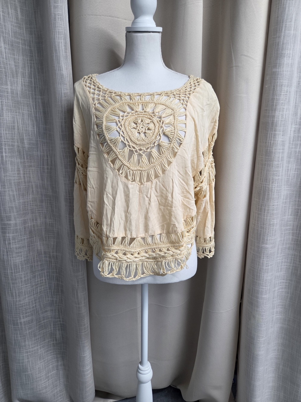 Papaya Crochet Fringe Tunic Top Festival Fashion Beachy Coaatal Boho Size L